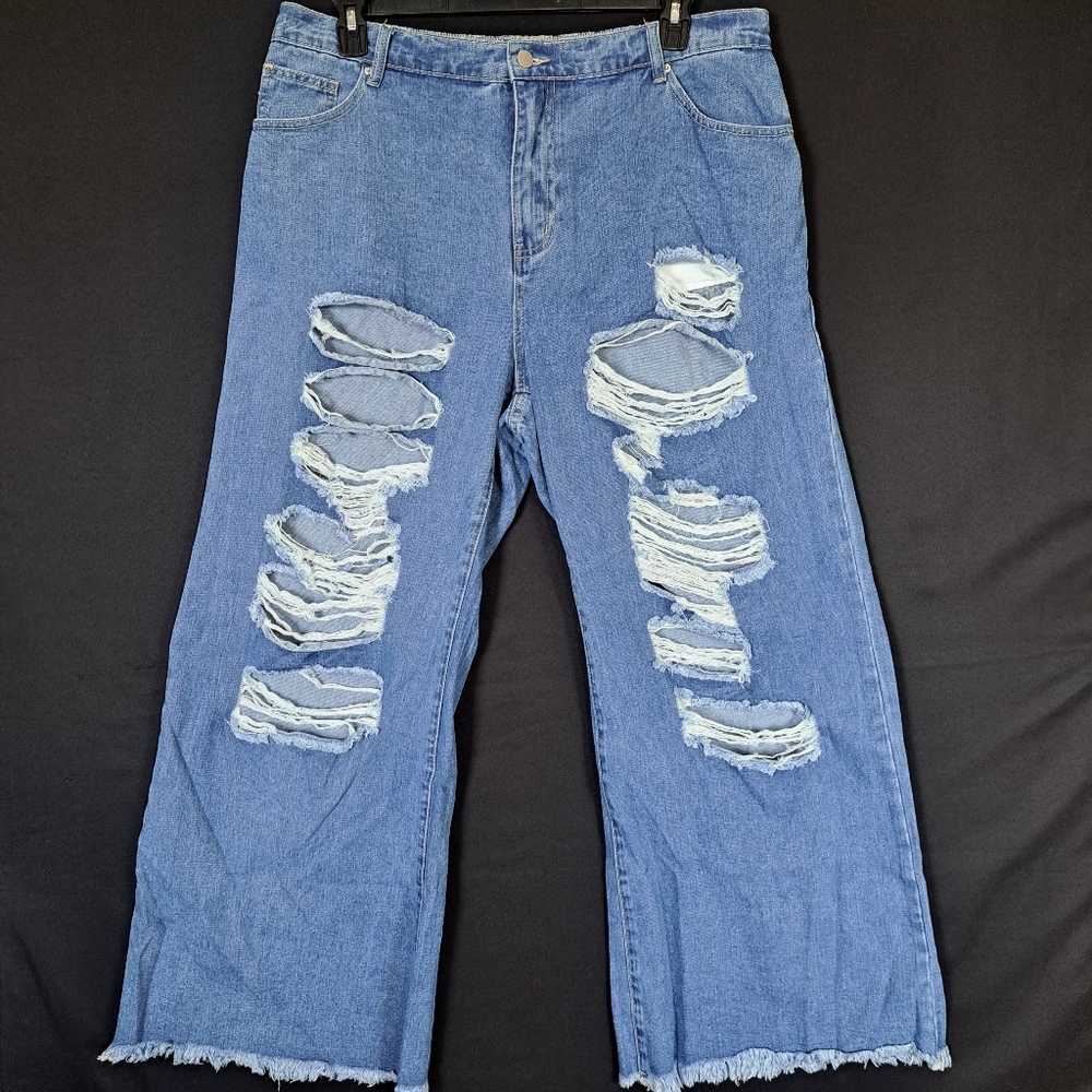 Shein Curve Mid Wash Heavily Distressed Straight Leg Jeans Size 2XL New